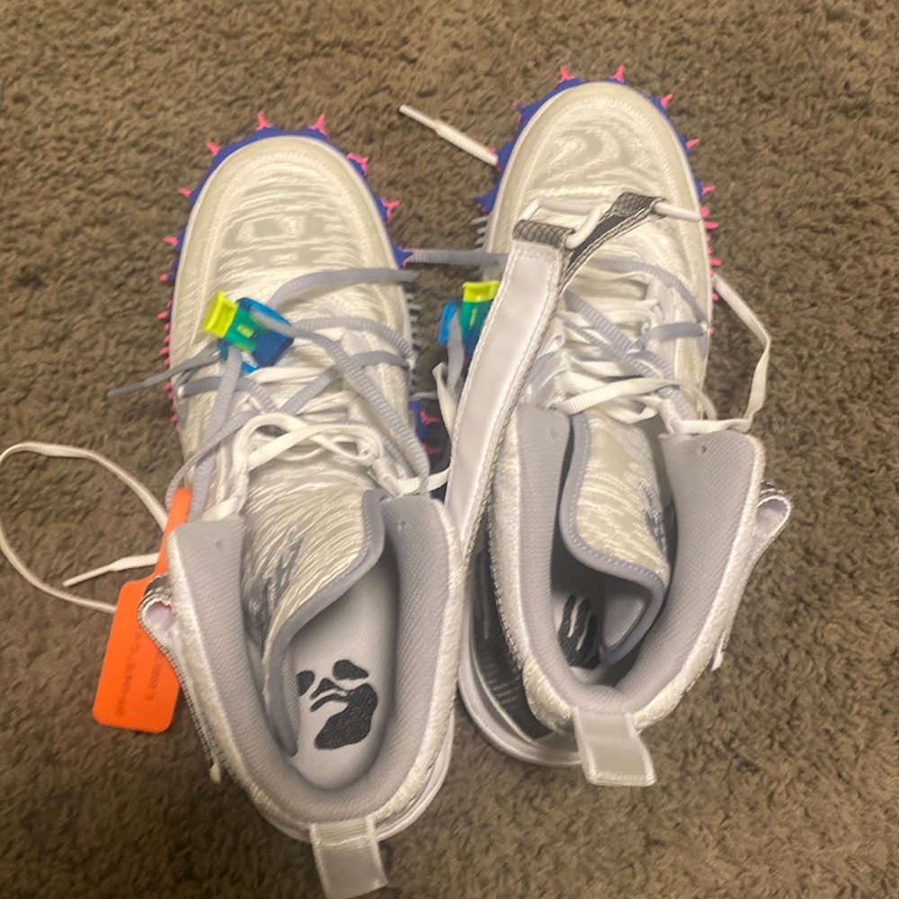 Never worn